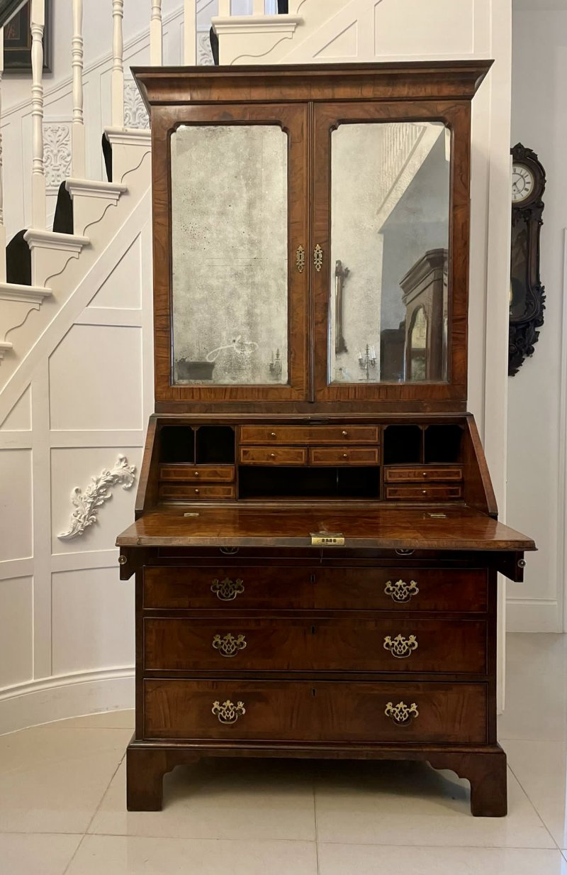 Antique George I Quality Figured Walnut Bureau Bookcase - Image 4